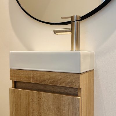 BAÑO VISITA