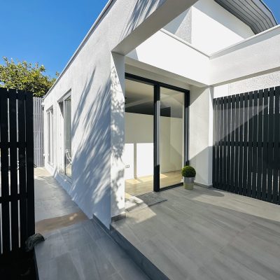 fachada-acceso-